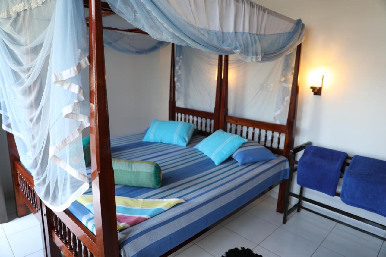 Main Reef Guest House Hikkaduwa Exterior photo