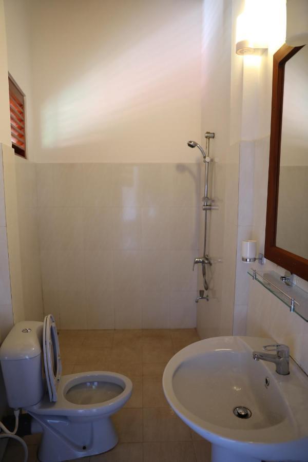 Main Reef Guest House Hikkaduwa Exterior photo